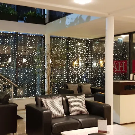 House 3*