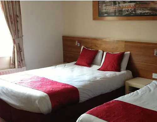 House Hotel